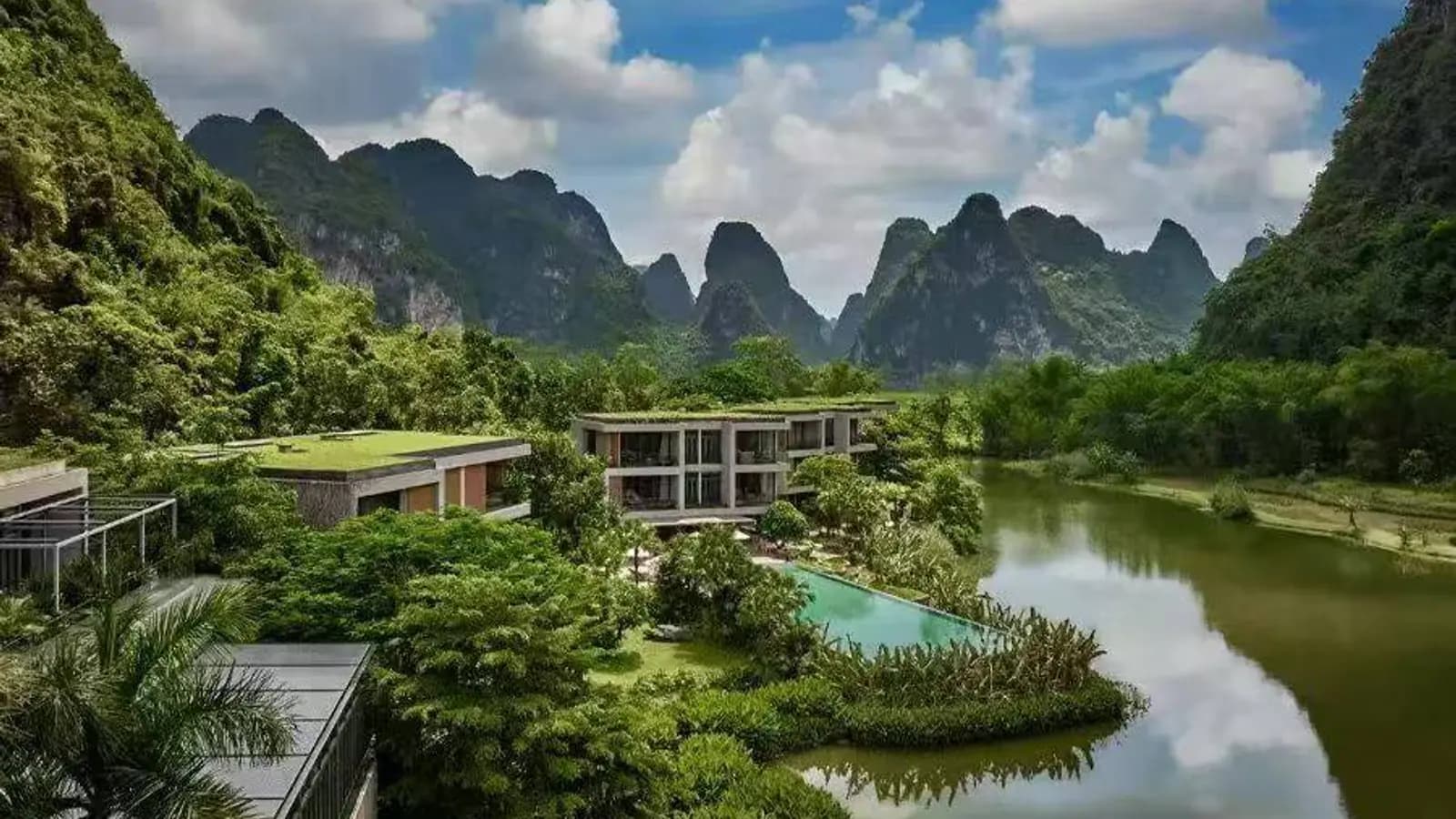 广西崇左秘境丽世度假村